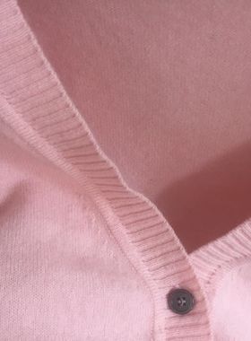 端庄大气!定制2020春秋季V领羊绒开衫女短款纯色羊毛衫宽松大码