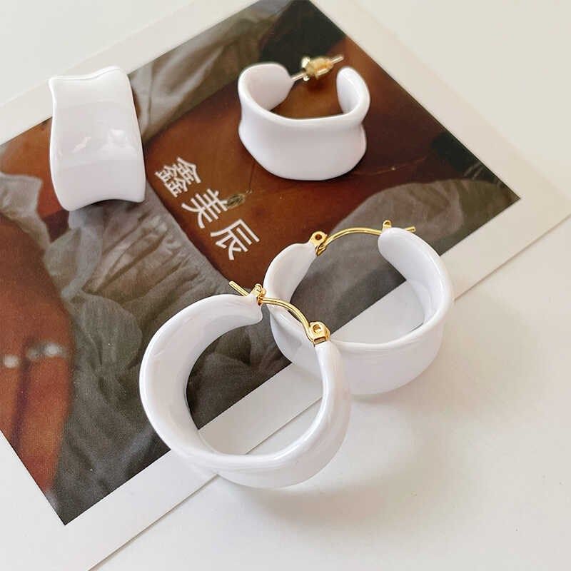 法式小众设计感白色液体珐琅釉耳环素圈独特O高级感耳扣耳钉耳饰,饰品/流行首饰/时尚饰品新,耳环,淘宝优惠券,粉丝福利购,淘宝优惠卷