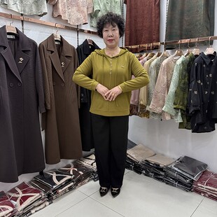 中年人春季新品休闲连帽长t恤衫运动服女小个子妇女宽松运动套装