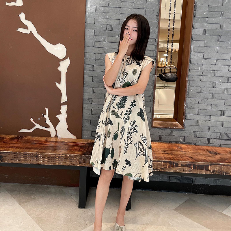 江南童装b2022夏季新款全棉亲子休闲植物印花夏装母女装超仙连衣