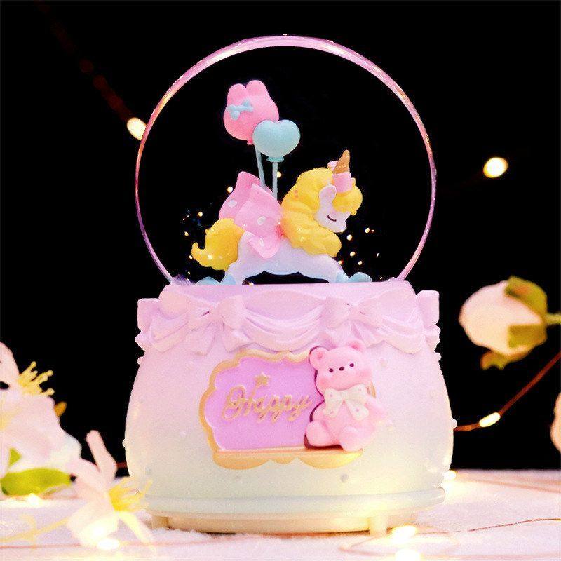 桌面心摆件音乐盒旋转少女摇摇