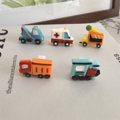 新款男孩汽车鞋带扣卡通运动鞋装饰鞋花男童挖掘机飞机童鞋配饰