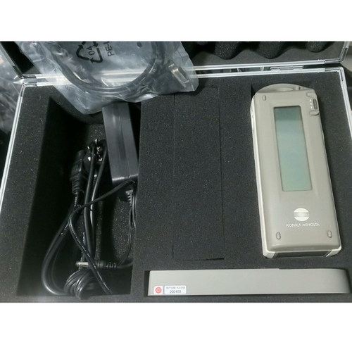 柯尼卡美能达CM-2600D色差仪 CM-2500D色差计 CM-2300D分光测色仪