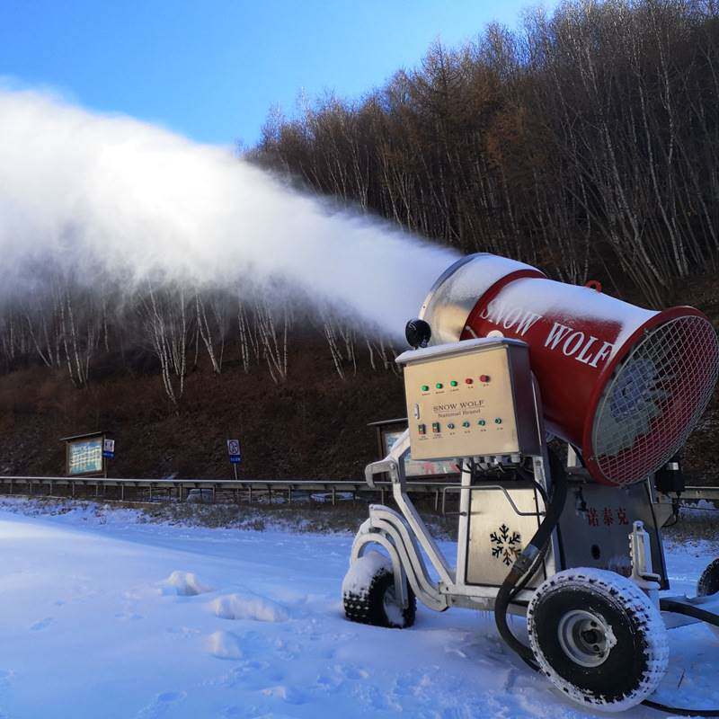 雪场造雪机 诺泰克造雪机使用条件 一万平滑雪场建造成本
