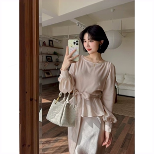 秋季法式千金风上衣+缎面流光包臀半工作室原创蕾英俊-小荷疏影-
