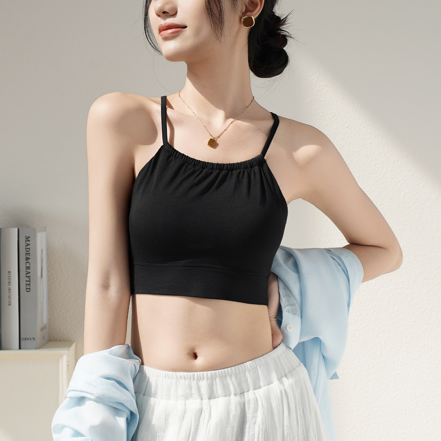 小吊带背心女带胸垫文胸bra一体交叉带美背挂脖夏裹胸式抹胸内衣