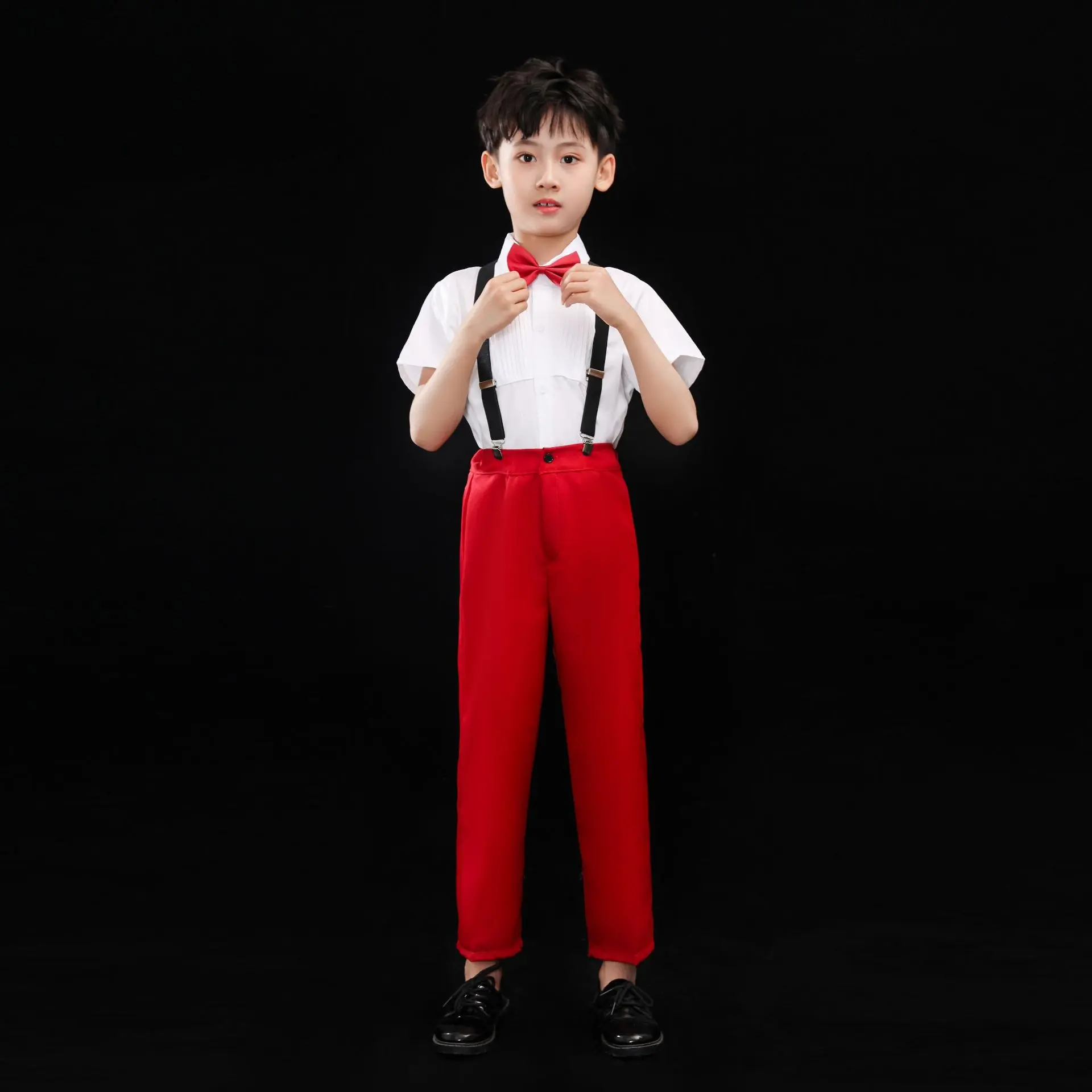 男童背带裤套装舞台表演服晚会