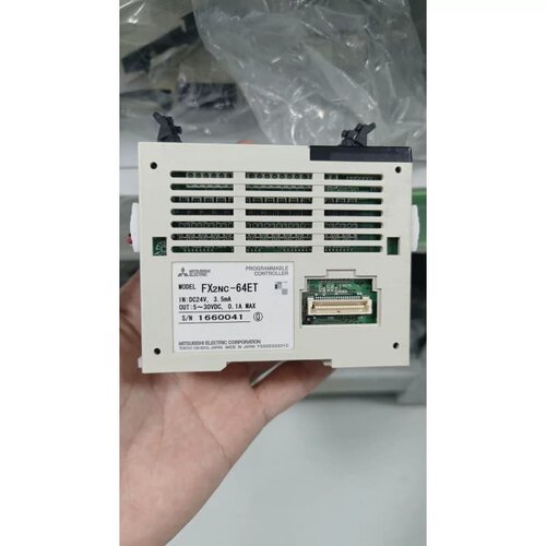 议价S菱PLC模块FX2NC-64ET，件，成色漂亮，功能完