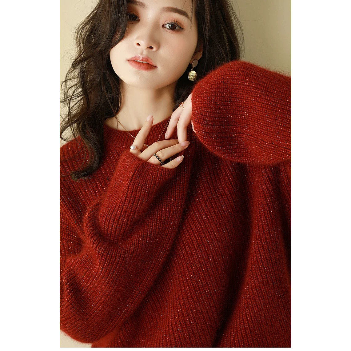 红色亮丝针织衫毛衣女款羊毛衫图片