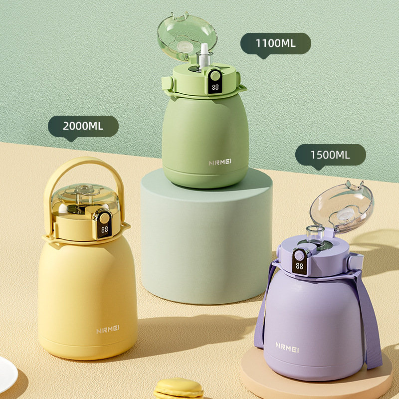 316不锈钢智能保温杯大容量儿童水壶高颜值网红吸管大肚杯子