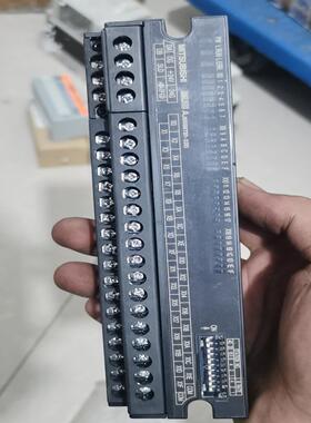 议价全新三菱CCLINK模块型号AJ65SBTB1-32D模块