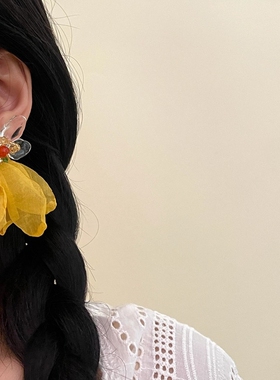 超仙氛围感黄色花瓣流苏耳环夸张度假风出游耳饰法式复古小众耳钉