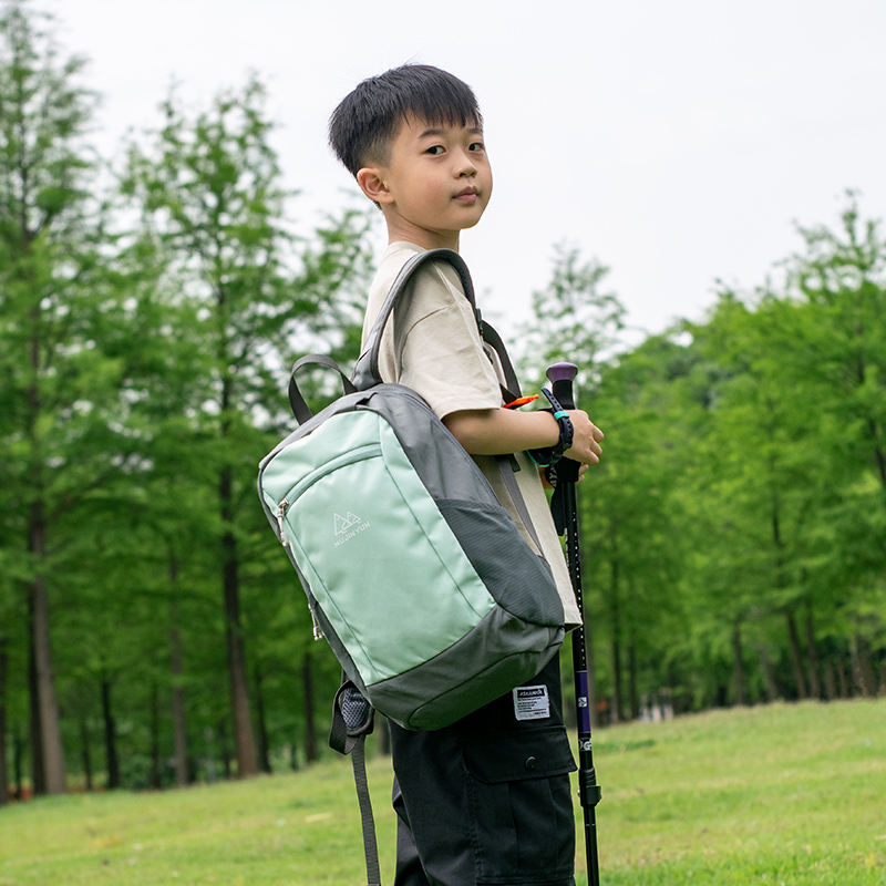 户外儿童旅游双肩包补习研学书包