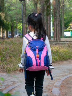 户外儿童出游小背包超轻便女孩外出旅游小学生春游研学双肩包女童