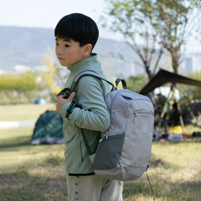 户外儿童春游背包轻便男补习补课