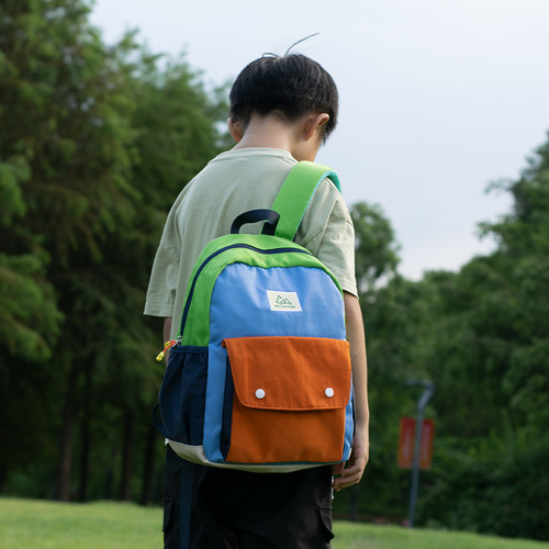 户外儿童外出小背包轻便旅游书包