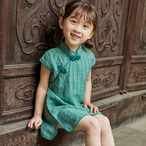 女童旗袍2023夏款宝宝条纹中国风连衣裙儿童绿色夏季旗袍裙汉服