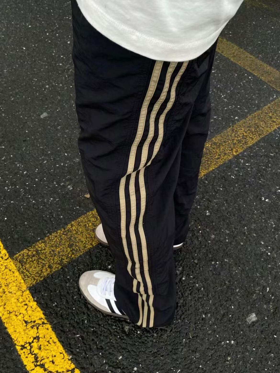 运动休闲直筒裤子长裤裤子三条杠