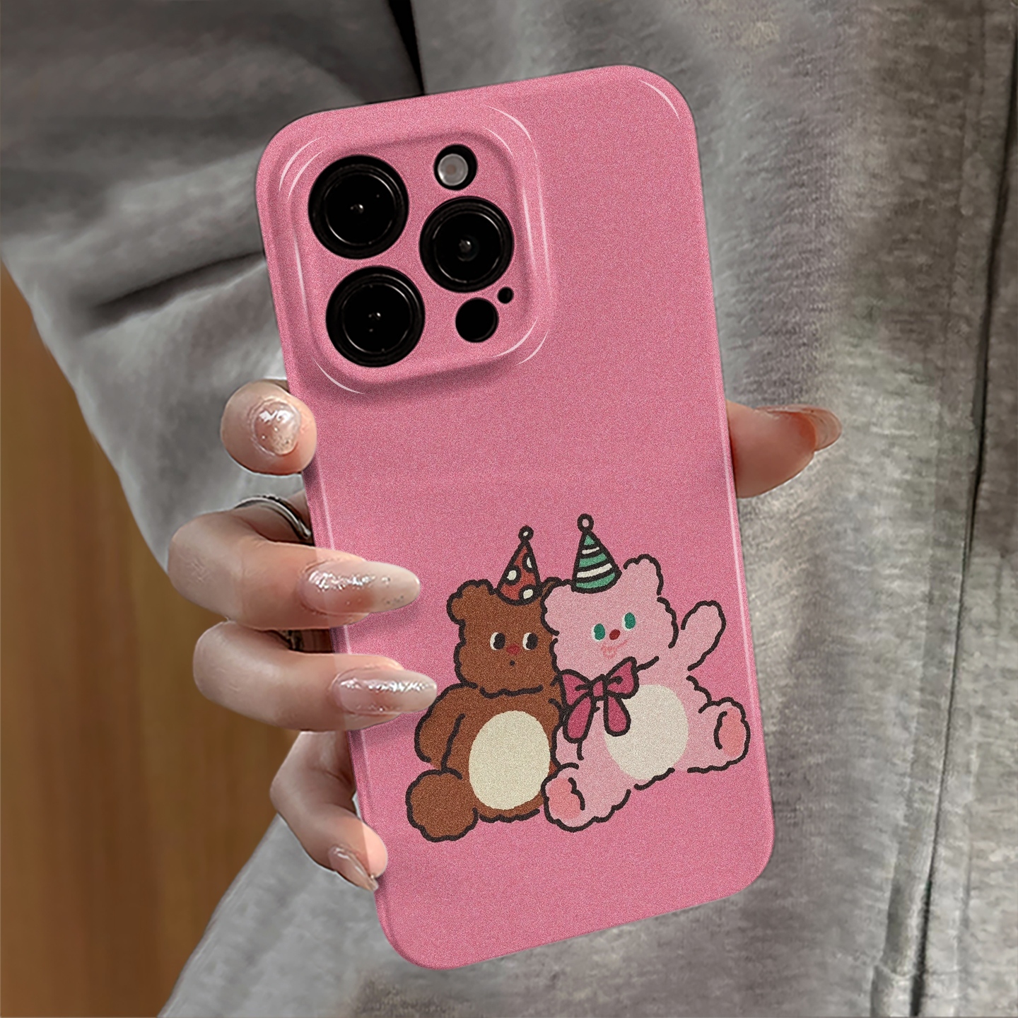 毛绒小熊适用苹果16pro手机壳iPhone17promax卡通iP15pro新款13/14简约防摔套12华为oppo荣耀11小米vivo红米e