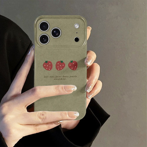 绿底草莓适用苹果18promax手机壳iPhone17pro简约16日韩15少女oppo14防摔套13十八新款华为荣耀小米vivo红米