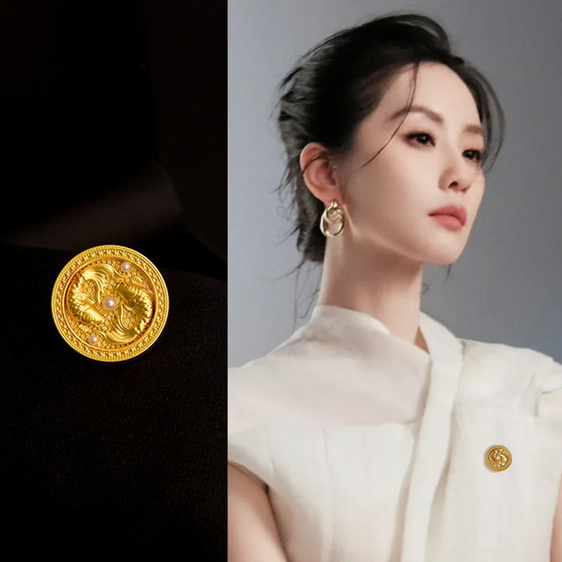 复古珍珠锦鲤胸针女高端精致时尚磁吸胸花小领针高级感配饰伴手礼
