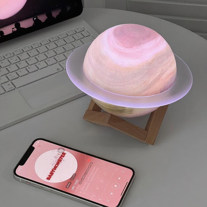 星球蓝牙音箱摆件复古音响氛围灯