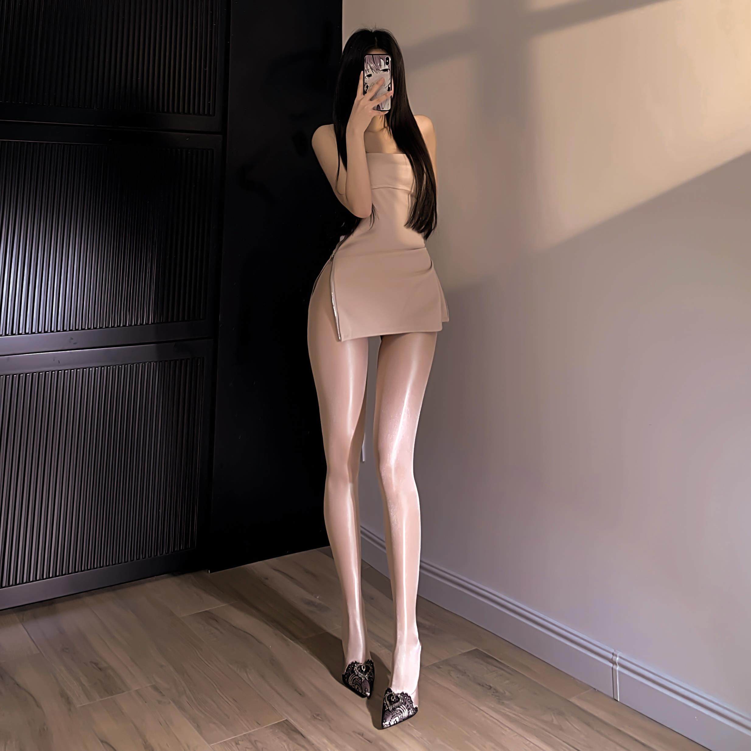 丝袜油光油亮袜光腿神器裸感反光超薄春夏丝袜女黑肉色马油丝袜子,女士内衣/男士内衣/家居服,连裤袜/打底袜,淘宝优惠券,粉丝福利购,淘宝优惠卷