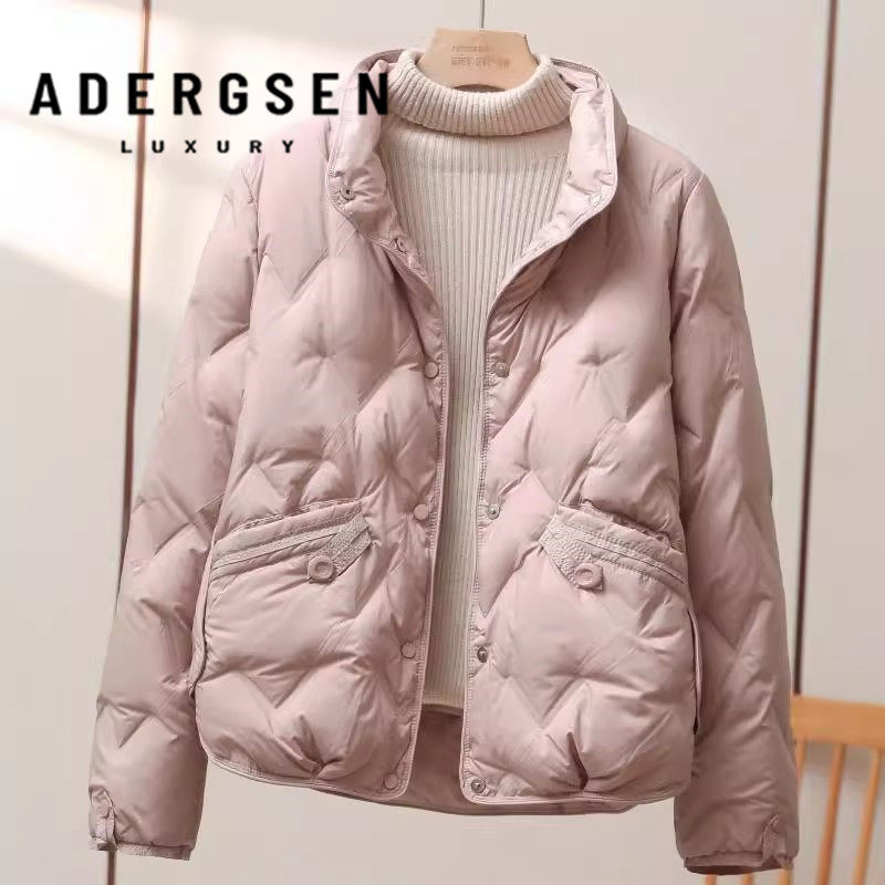 巴恩风保暖羽绒服女短款秋冬2025新款小个子时尚立领轻薄显瘦外套