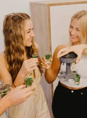 6 Shot Glass Dispenser and Holder分酒器 聚会倒酒神器 饮料机