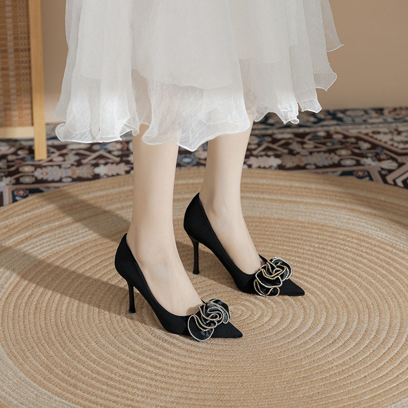 苏妃妃尖头单鞋黑色高跟鞋女细跟2026年春新款气质名媛上班百搭