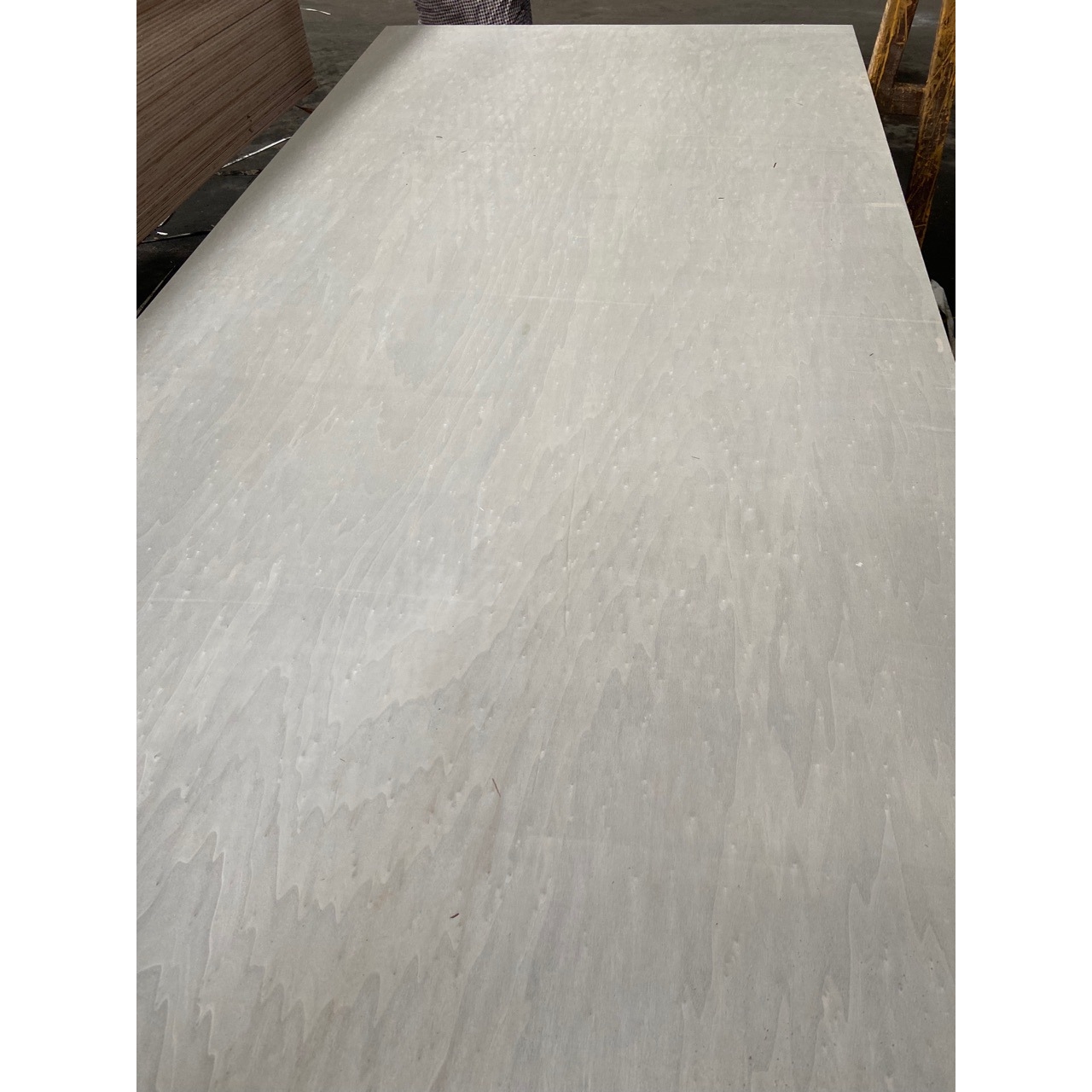 漂白杨木胶合板5/6/8/12/18厘砂光板包装箱板垫板建材板不易劈裂