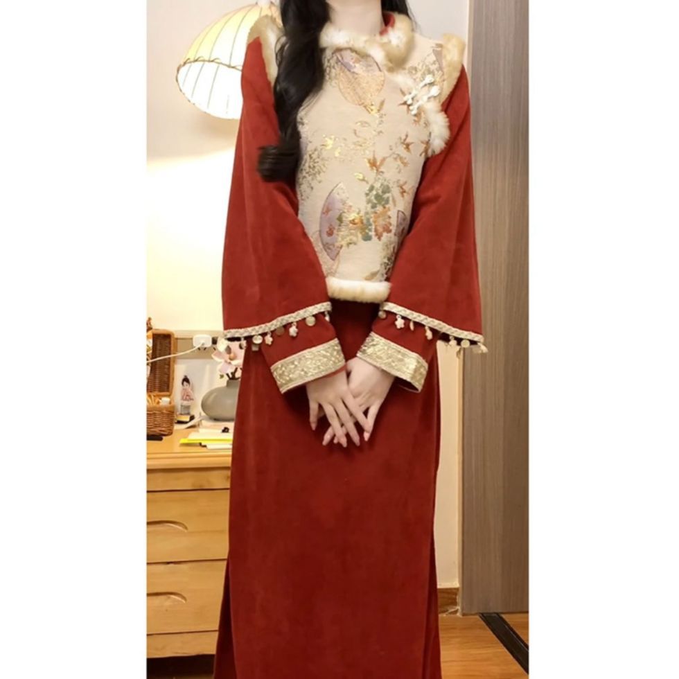 2025秋冬新中式复古国风改良马甲旗袍裙两件套红色过年收腰连衣裙