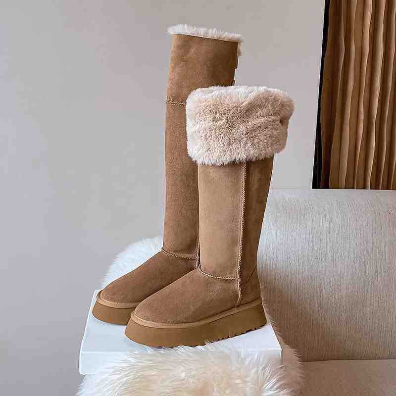 东北雪地靴女款2025新款冬季高级感两穿扣子长筒靴保暖增高毛毛靴