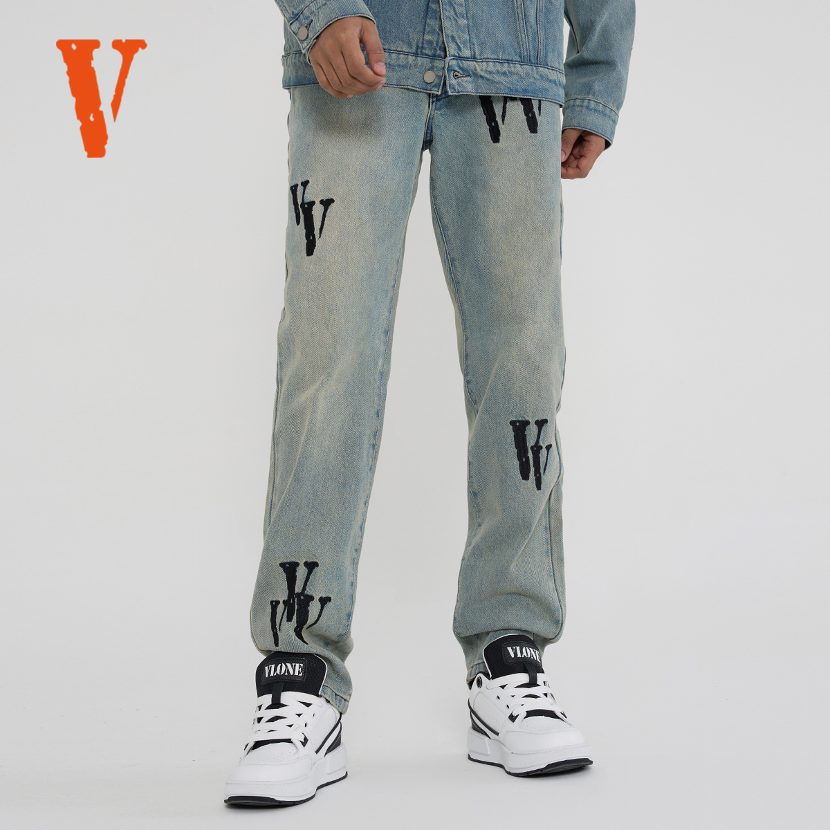 VLONE 拼接Logo刺绣 渐变水洗做旧直筒牛仔裤 男女同款