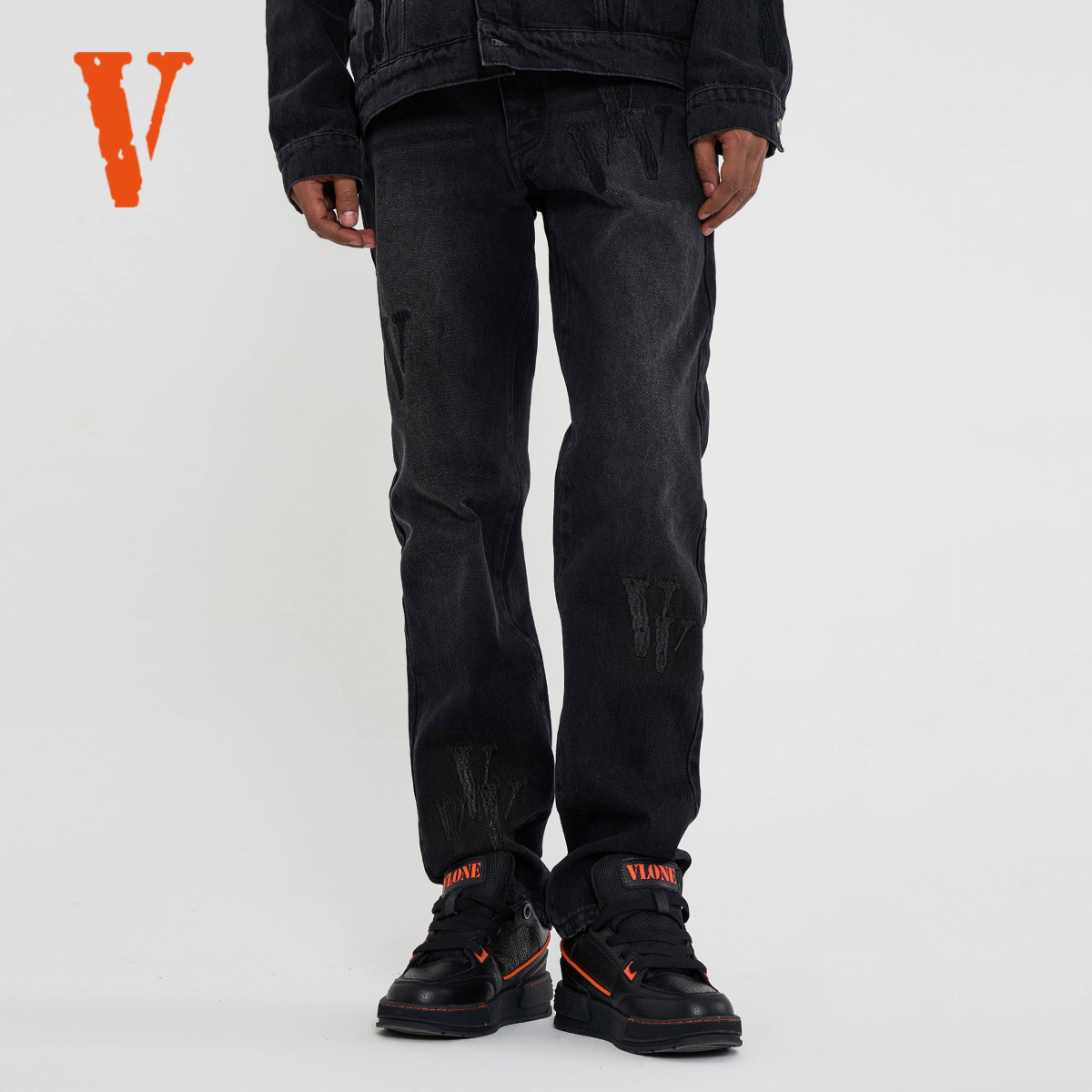 VLONE 拼接Logo刺绣渐变水洗做旧直筒牛仔裤男女同款