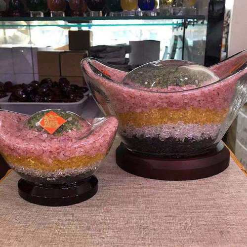 天然水晶碎石金元宝摆件五行五色五彩元宝居家电视柜摆件