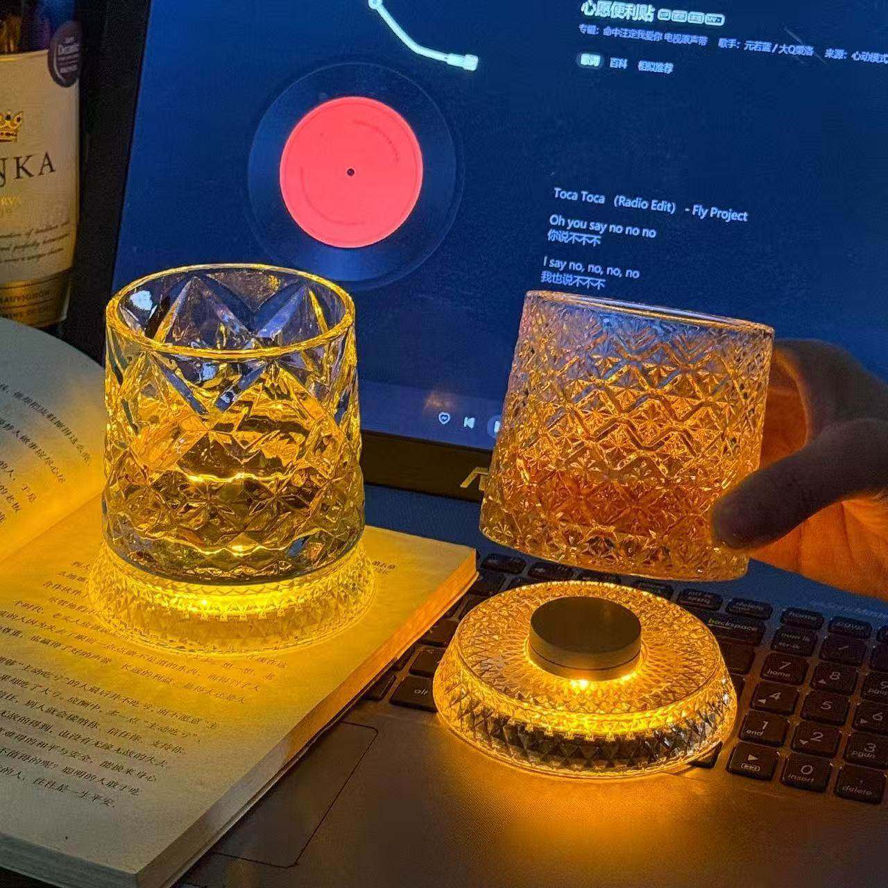 水晶底旋转威士忌酒杯高级感不倒翁啤酒杯居家用品办公室高档酒具