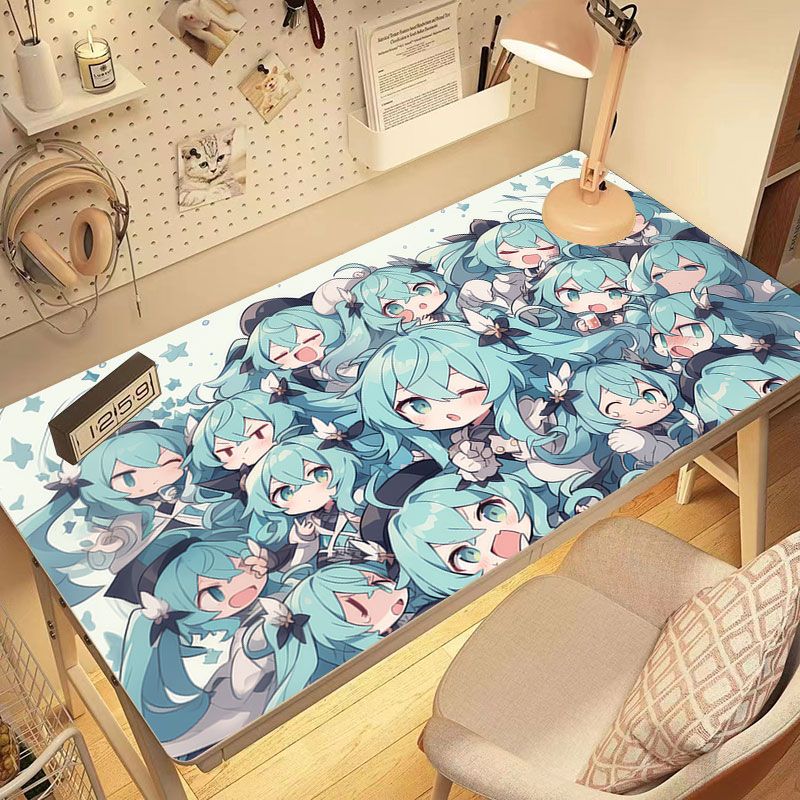 初音未来皮革桌垫防水防油男女生动漫二次元大学生宿舍桌面装饰垫