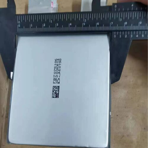 汽车启动电源高倍率锂电