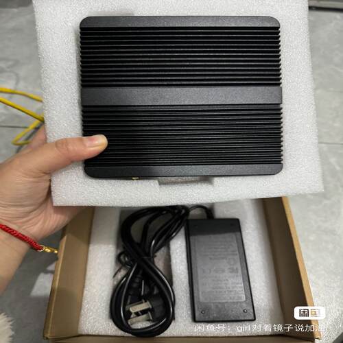 n2840小主机，全新！！实拍如下！