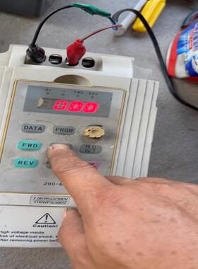 JTE200J0075G3变频器一台