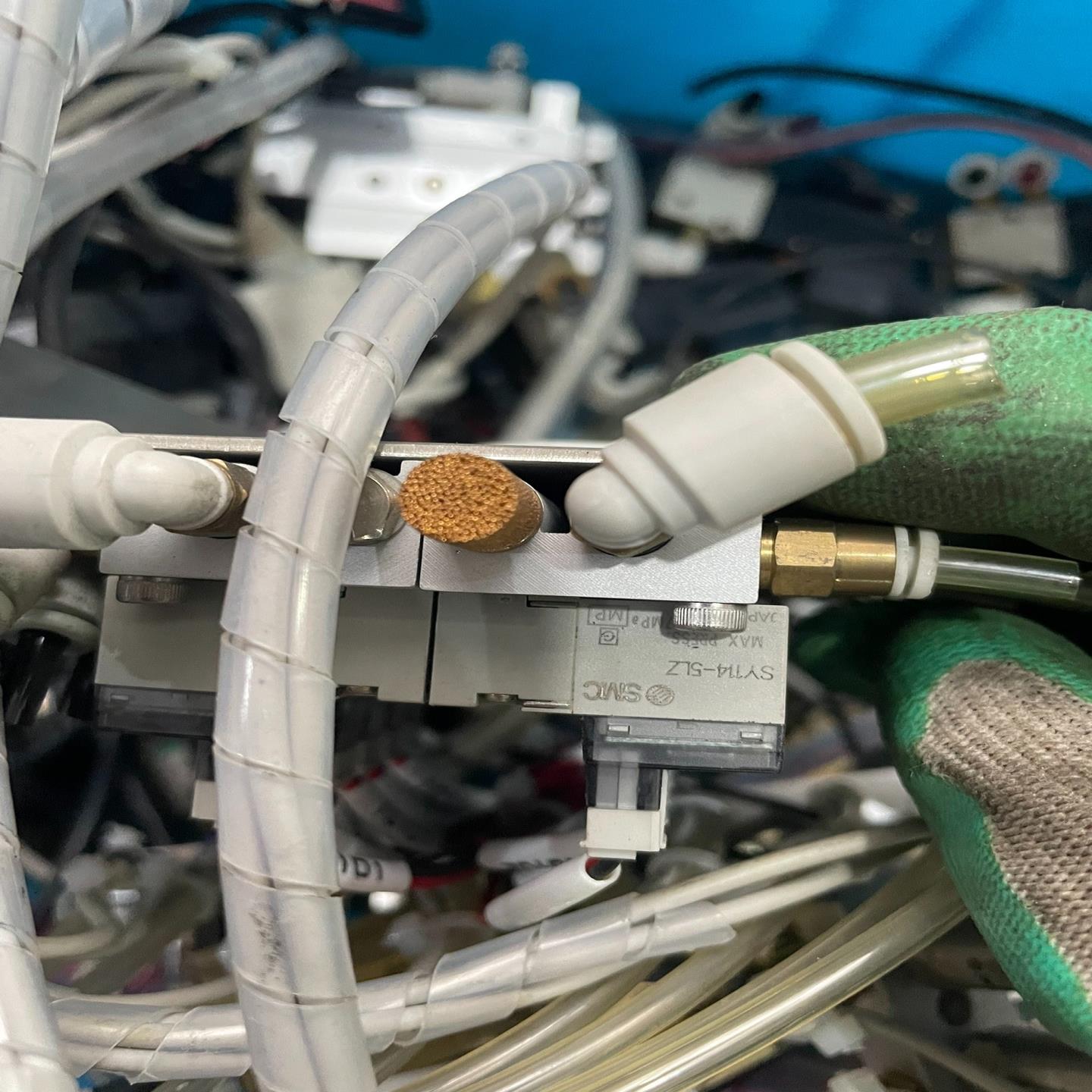 电磁阀SY114-5LZ，