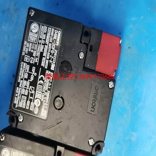 【荣强工控】欧姆龙安全门开关电磁锁 D4NL-2GFG-Z-F，二手拆机