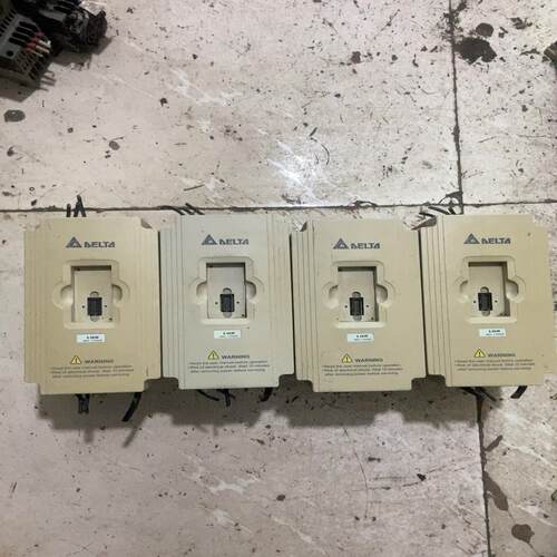 [德峰]台达变频器VFD055M43A拆机包好。