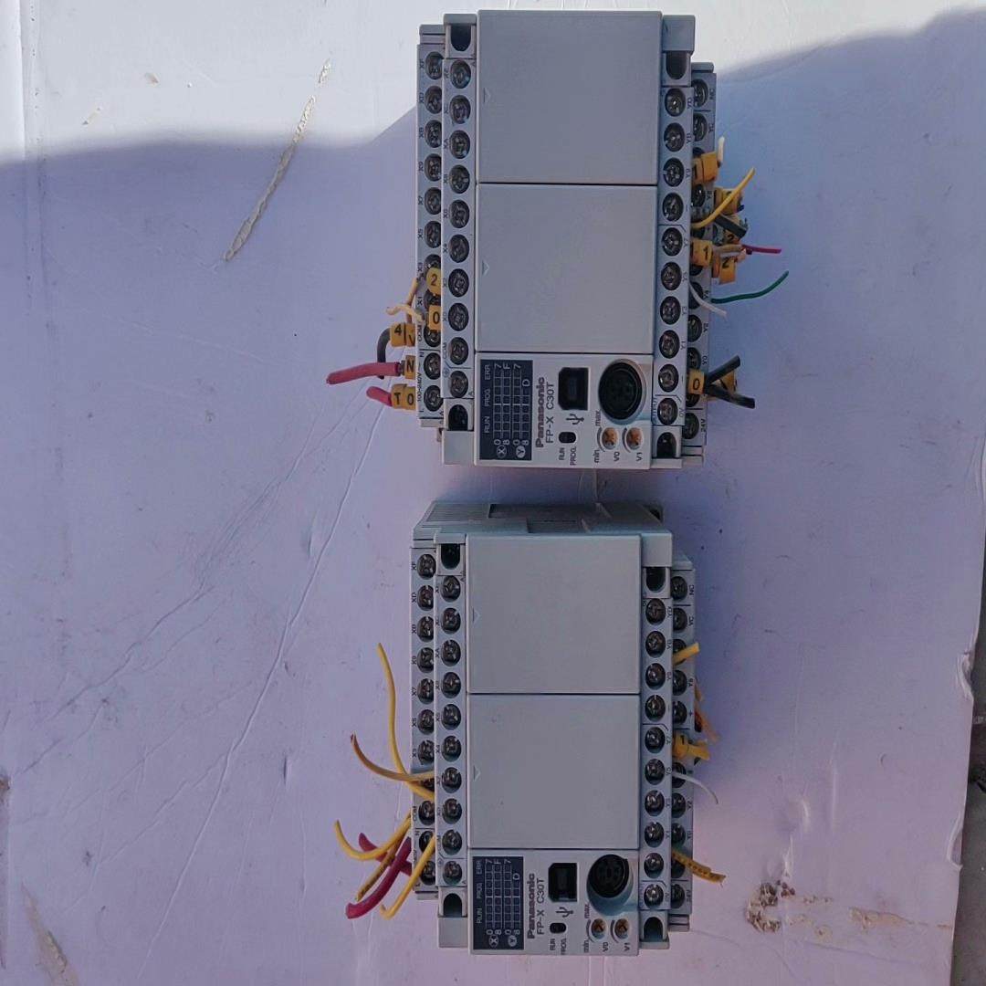 松下PLC FP-XC30T可编程控制器，