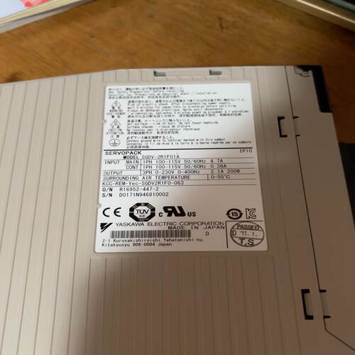 [德峰]安川SGDV-2R1F01A驱动器