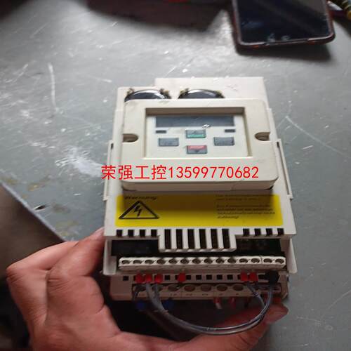 【荣强工控】科比f4 srd3420 0.75kw 拆机功能正常，成色不