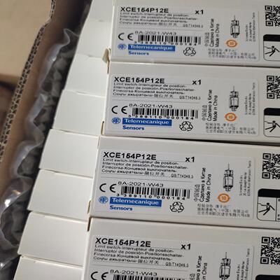 XCE154P12E限位开关 替代xce145c