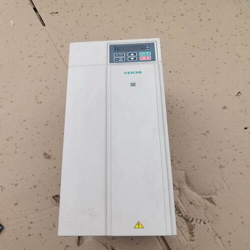 ac300-t3-022g/030p-b，伟创变频器，原装拆