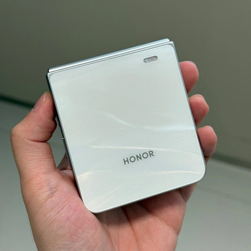 honor/荣耀 Magic V Flip2 AI 2亿超清写真自拍 小折叠屏5G手机